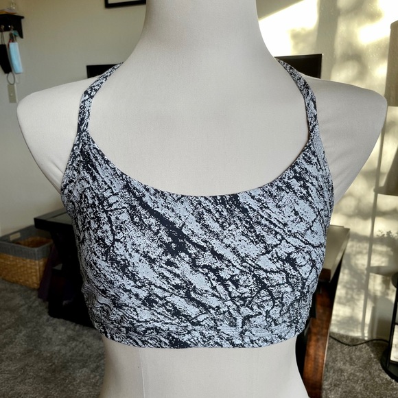 Multi-Patterned Sports Bra - Picture 3 of 5